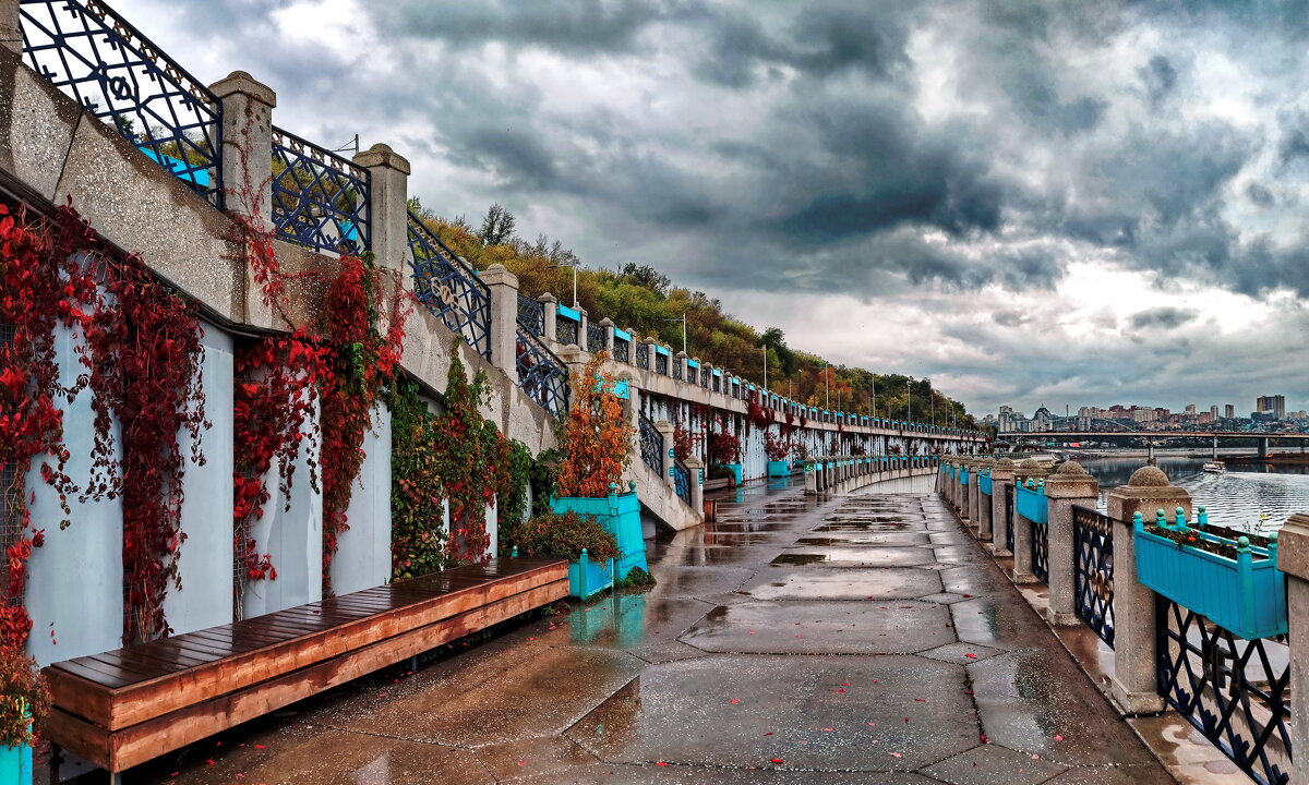 " Плачущее небо под ногами..." - Николай Рубцов