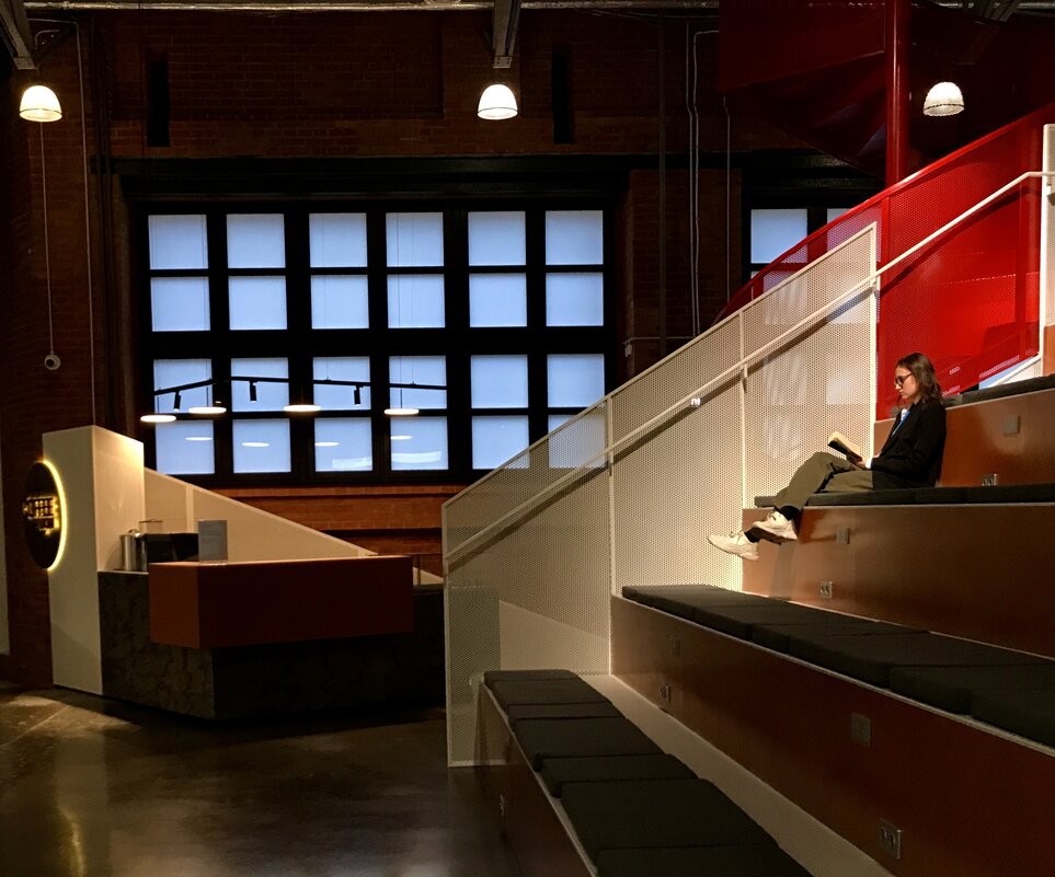 В музее толерантности - Любовь 