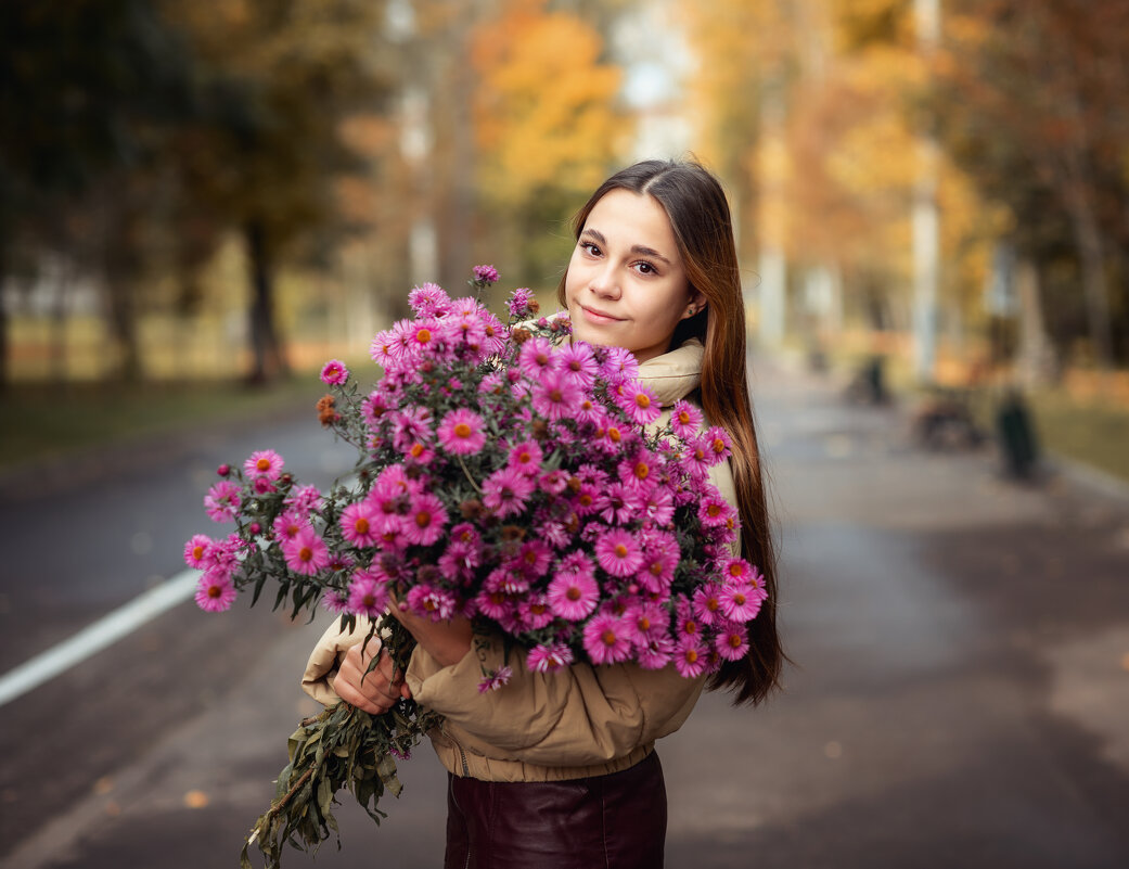 ... - Лилия . ... - Лилия .