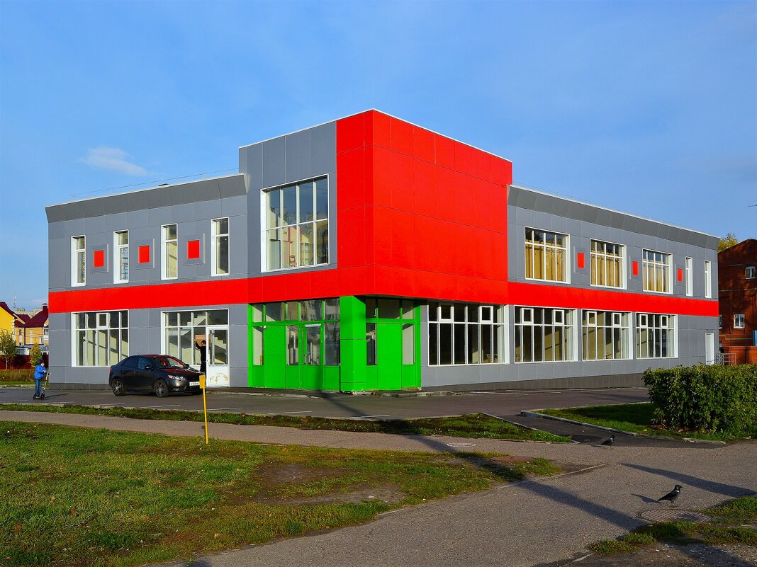 Новочебоксарск. Супермаркет "Пятёрочка". - Пётр Чернега Новочебоксарск. Супермаркет "Пятёрочка". - Пётр Чернега