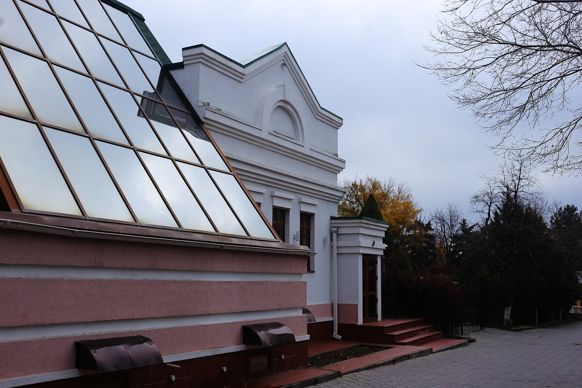 Прозрачная крыша - Юрий Гайворонскiий