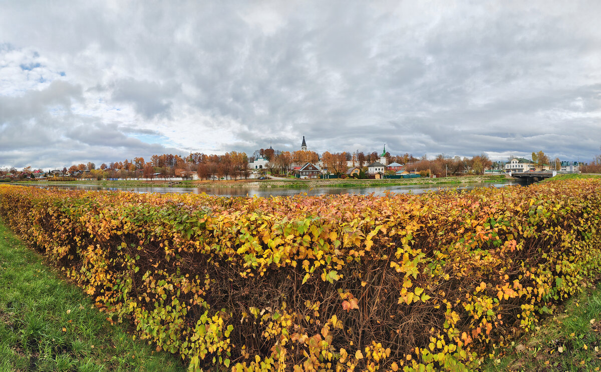 Александров / Золотя пора - Денис Бочкарёв