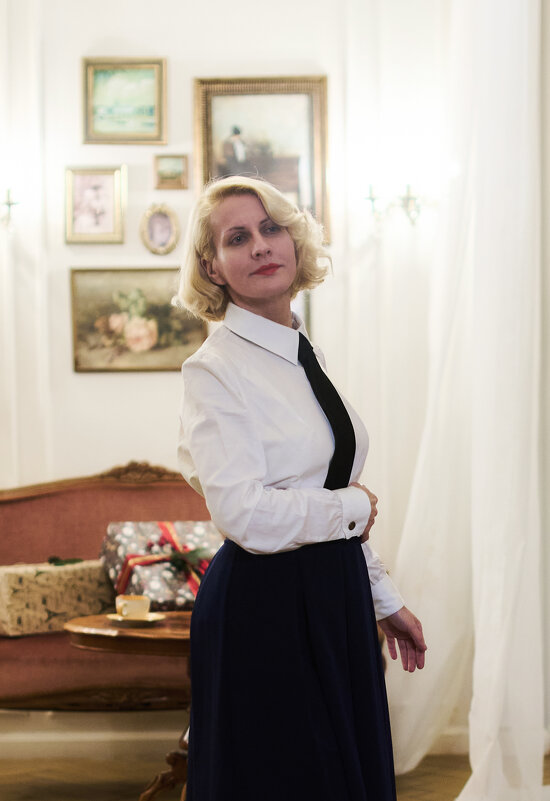 Переводчица - Hildegard Eisenschild