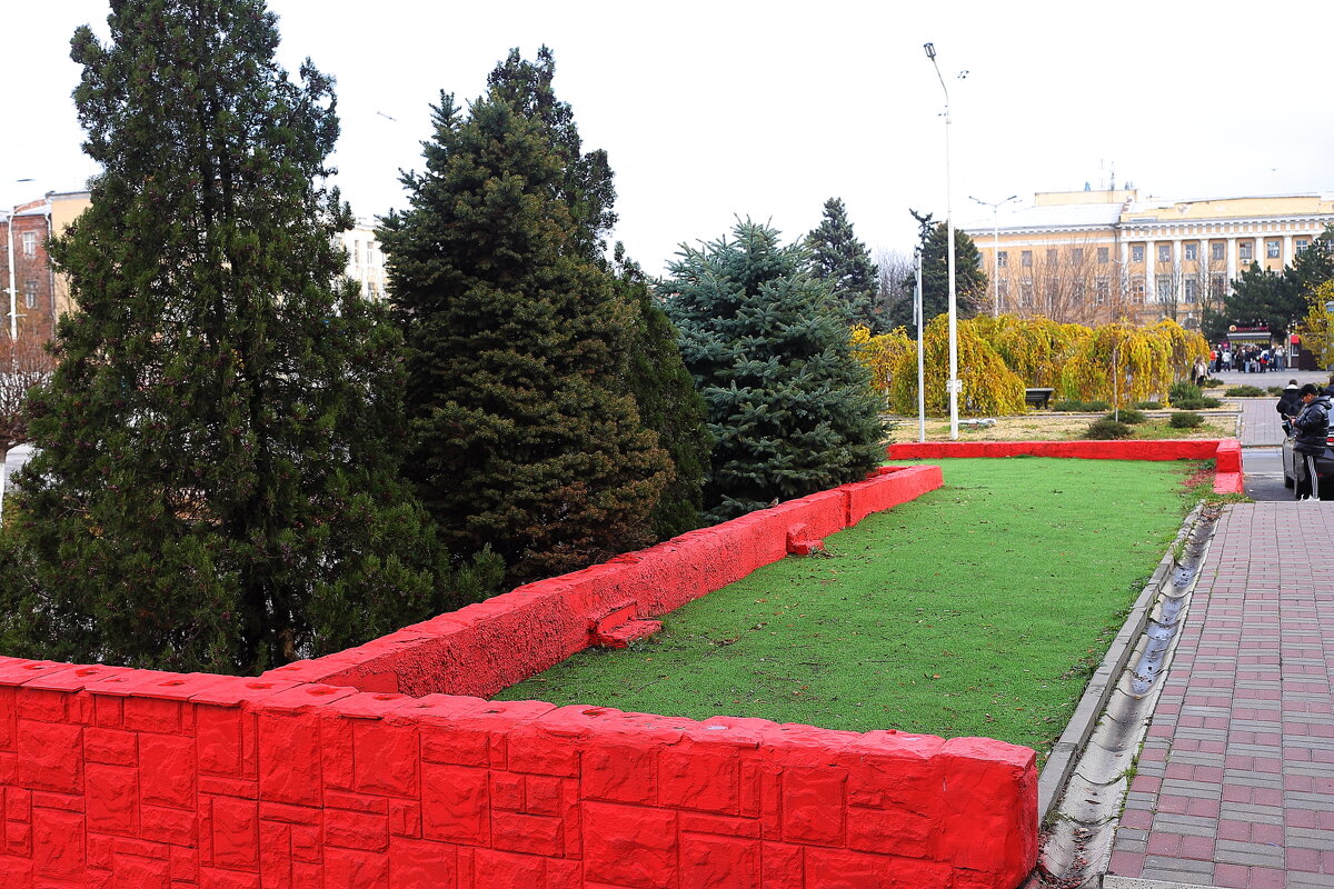 Зелёное и красное - Юрий Гайворонскiий