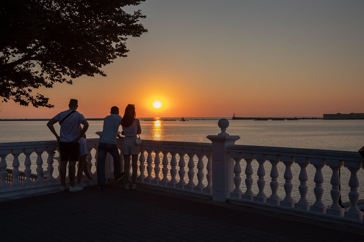 На закате. - Андрей Дурапов