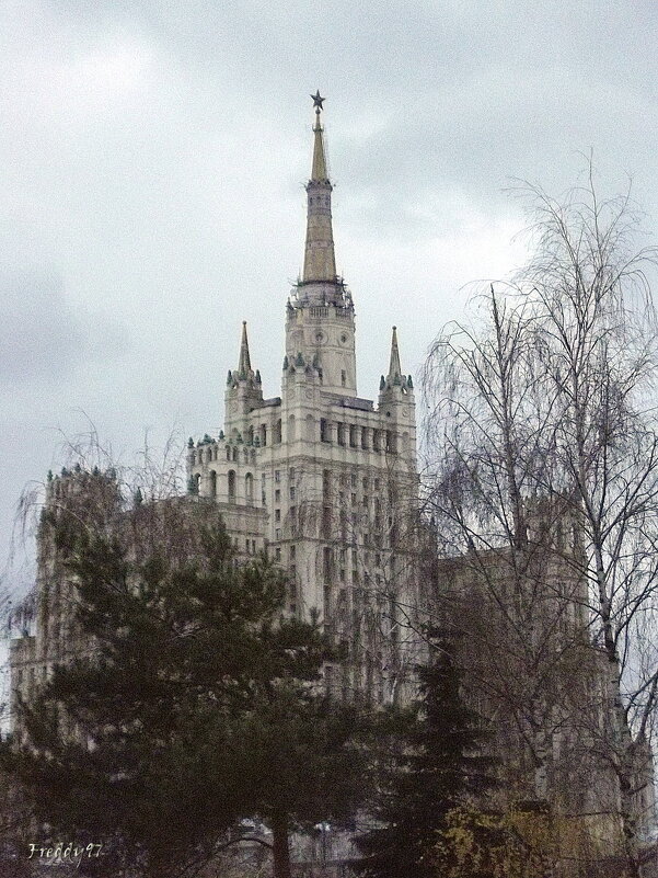 Высотное здание на площади Восстания (Москва) - Freddy 97