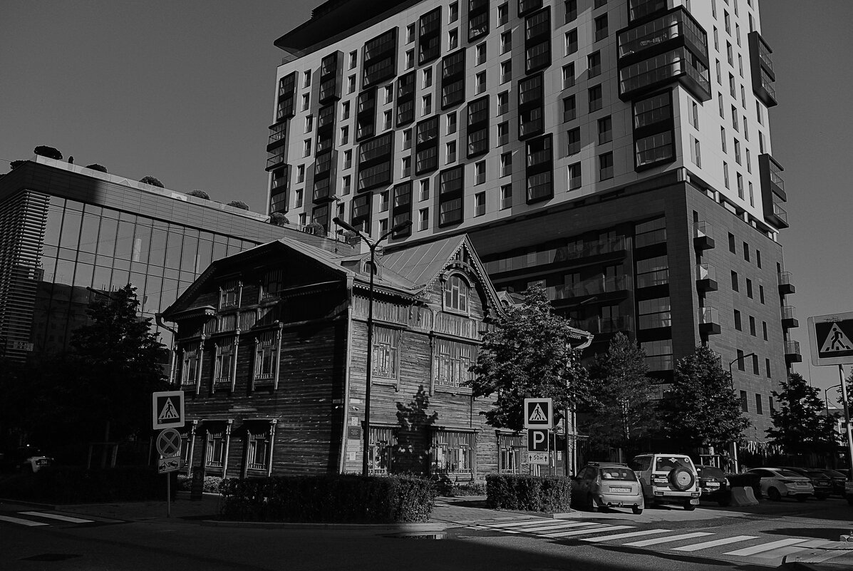 *** - Сергей Сергеев