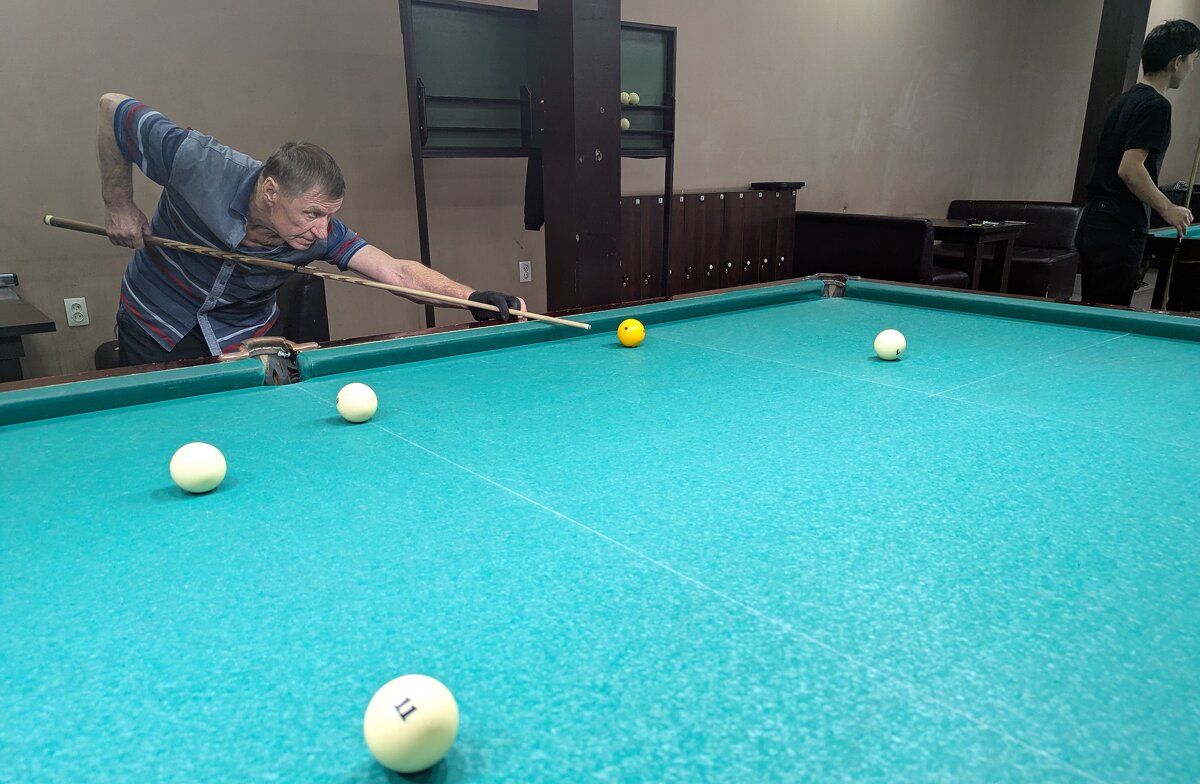 Игра - Андрей Хлопонин