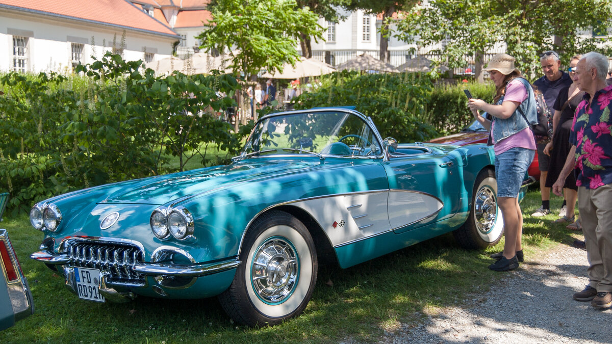 Chevrolet Corvette 1961 - Олег Зак