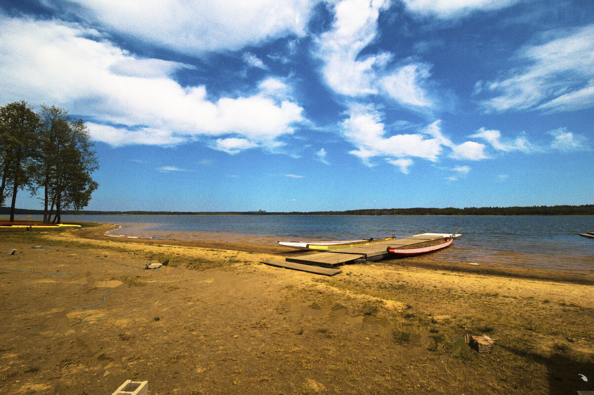 лодки у причала. - Николай 