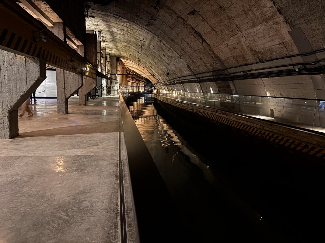База в Балаклаве - Павел Накоряков