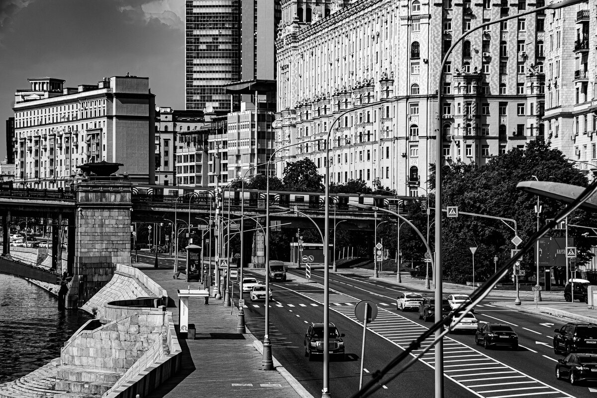 Москва монохромная. - Владимир Мигонькин