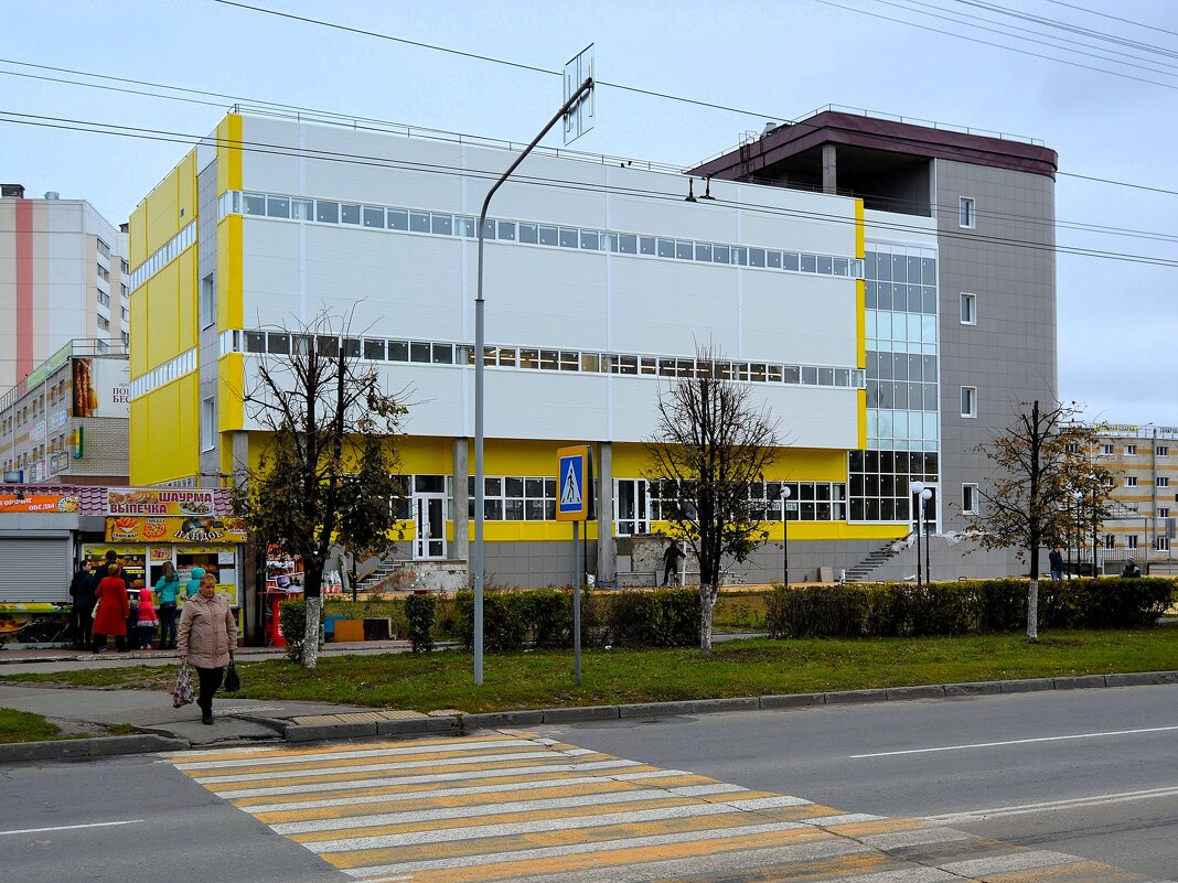 Новочебоксарск. Торговый центр "Вершина". - Пётр Чернега