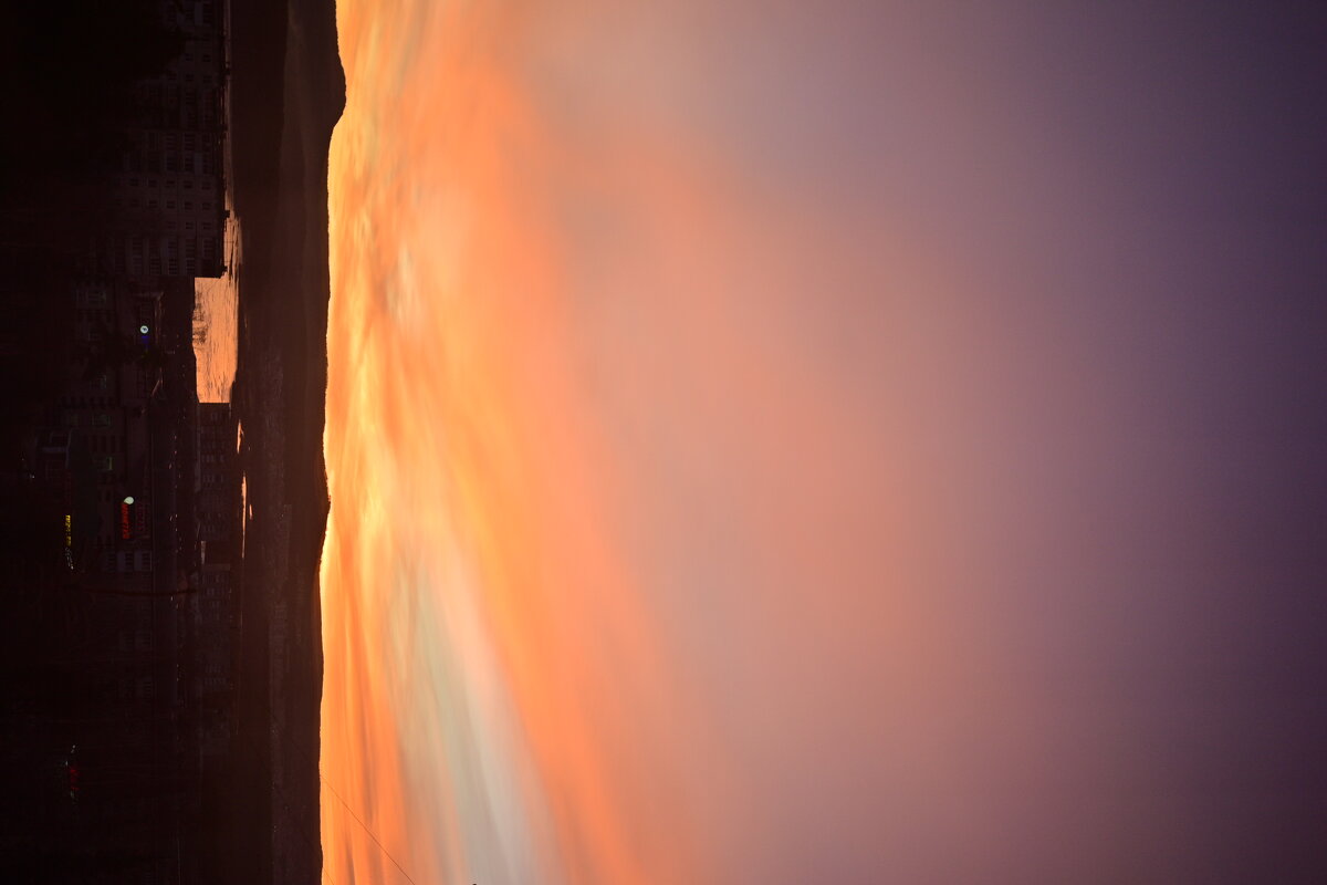 Утро рисует небо  - Владислав Левашов