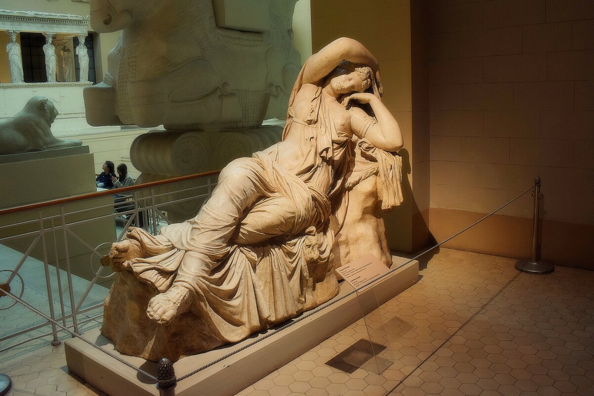 Спящая Ариадна. - Татьяна Помогалова