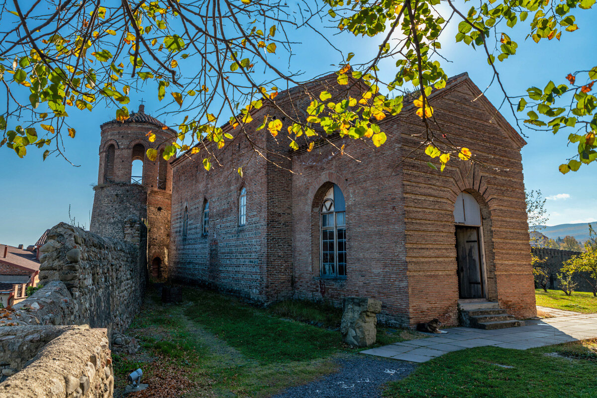 Церковь Ираклия II на территории крепости Батонис-цихе в Телави. Грузия - Дина Евсеева