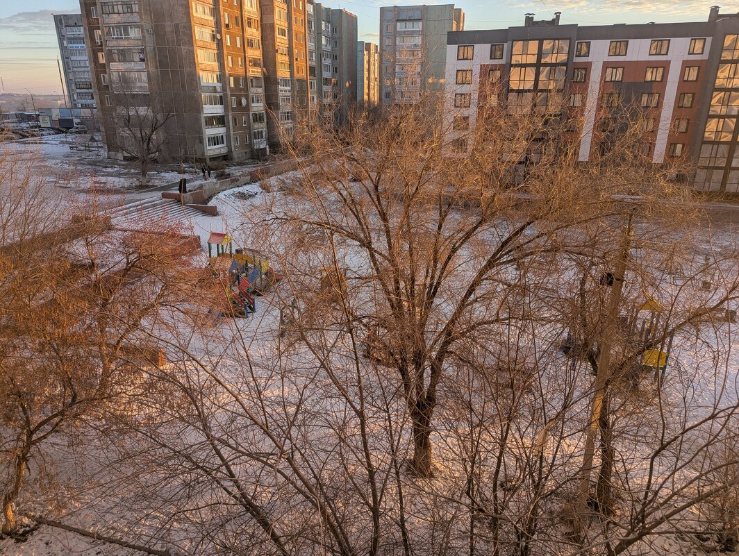 Солнечный день - Андрей Хлопонин