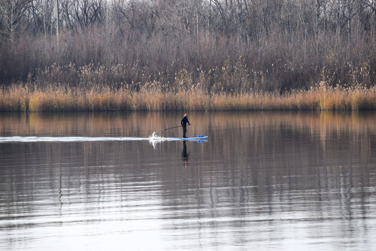 Ноябрь на Волге 2 - Павленко Михаил 