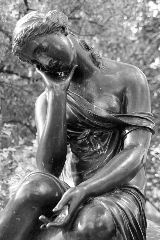 Девушка с кувшином. Екатерининский парк - Наталья 