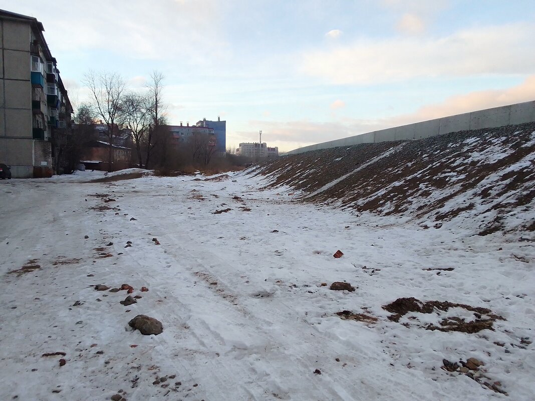 Дамба насыпь - Екатерина Панова