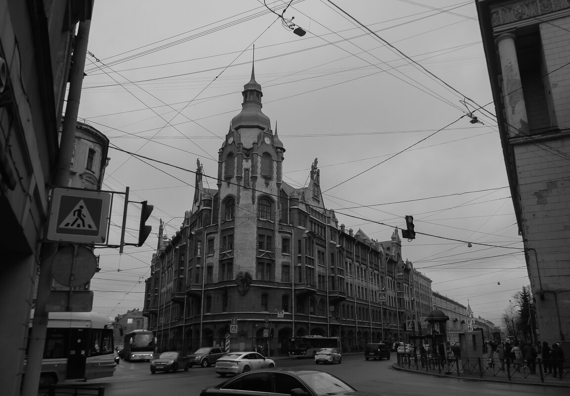 На Садовой - Олег Загорулько