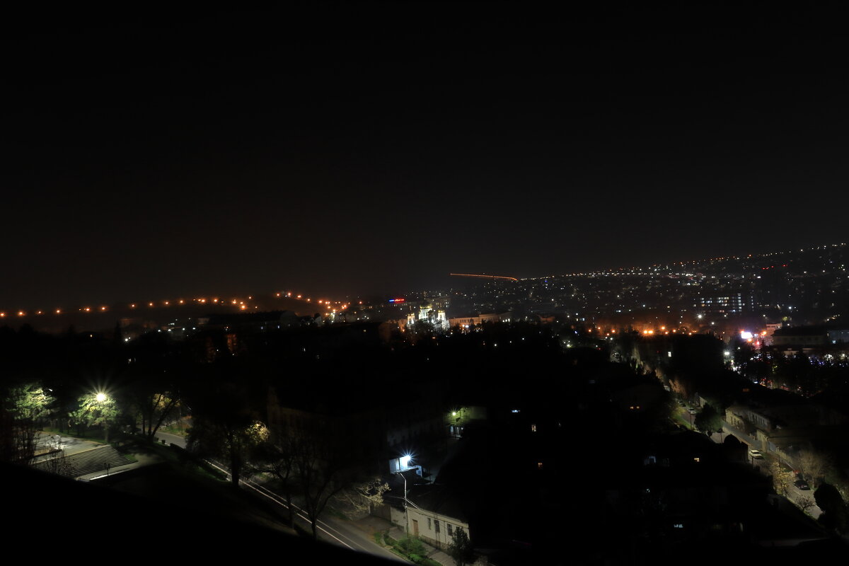 Вид на вечерний Пятигорск. - Александр Николаев