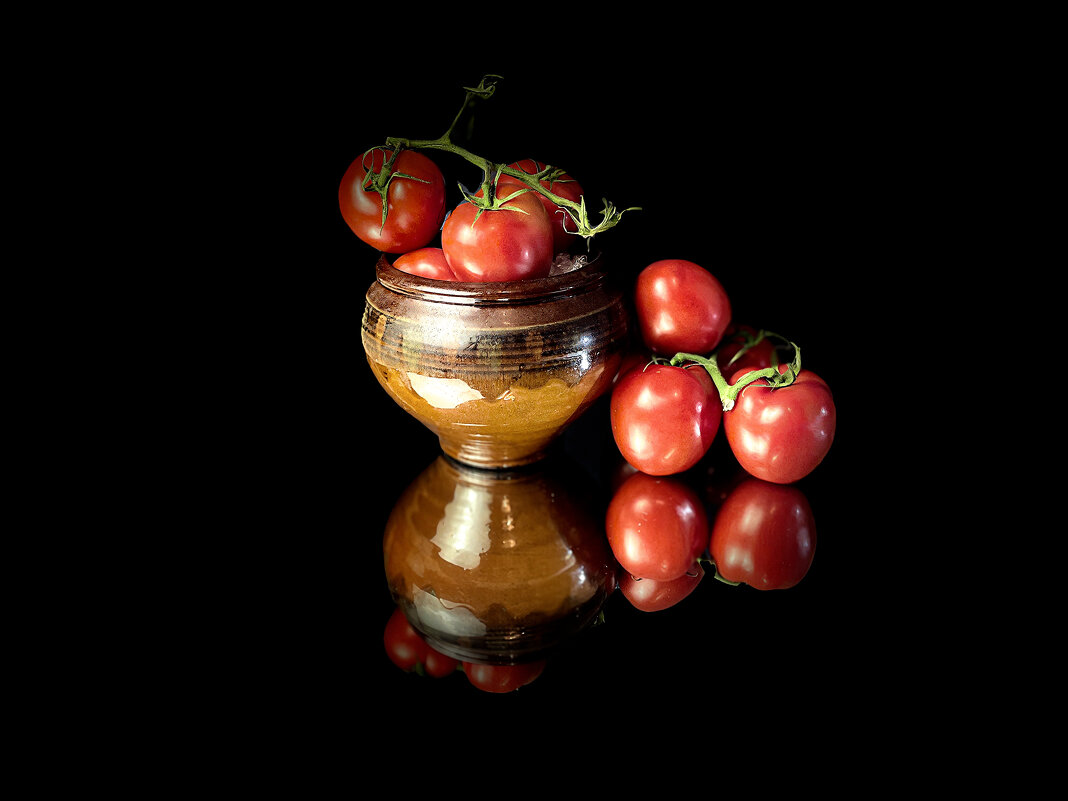 Натюрморт с помидорами. - Виктор Орехов