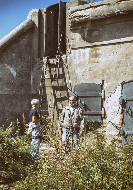 *** - Александр Русинов