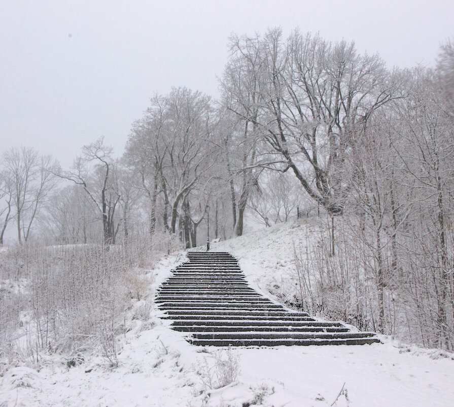 *** - Сергей Григорьев