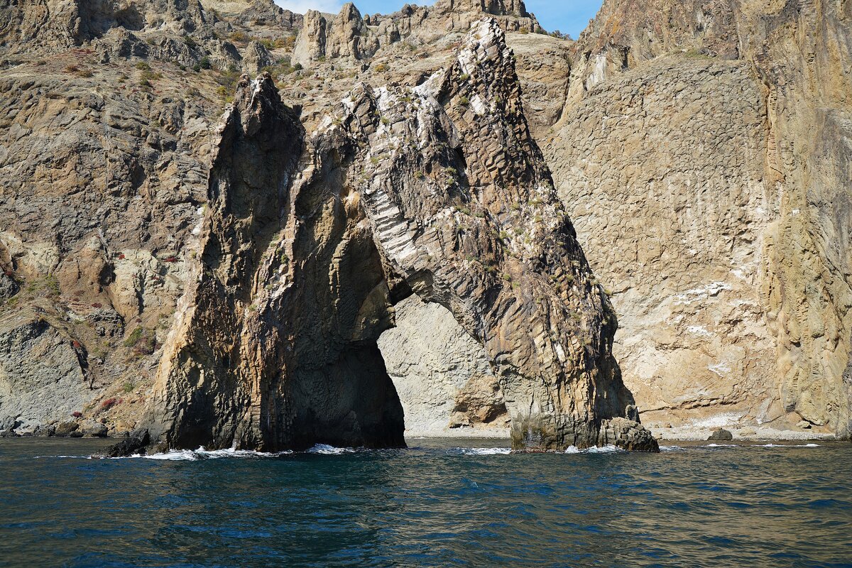 Море и скалы - Татьяна Тюменка