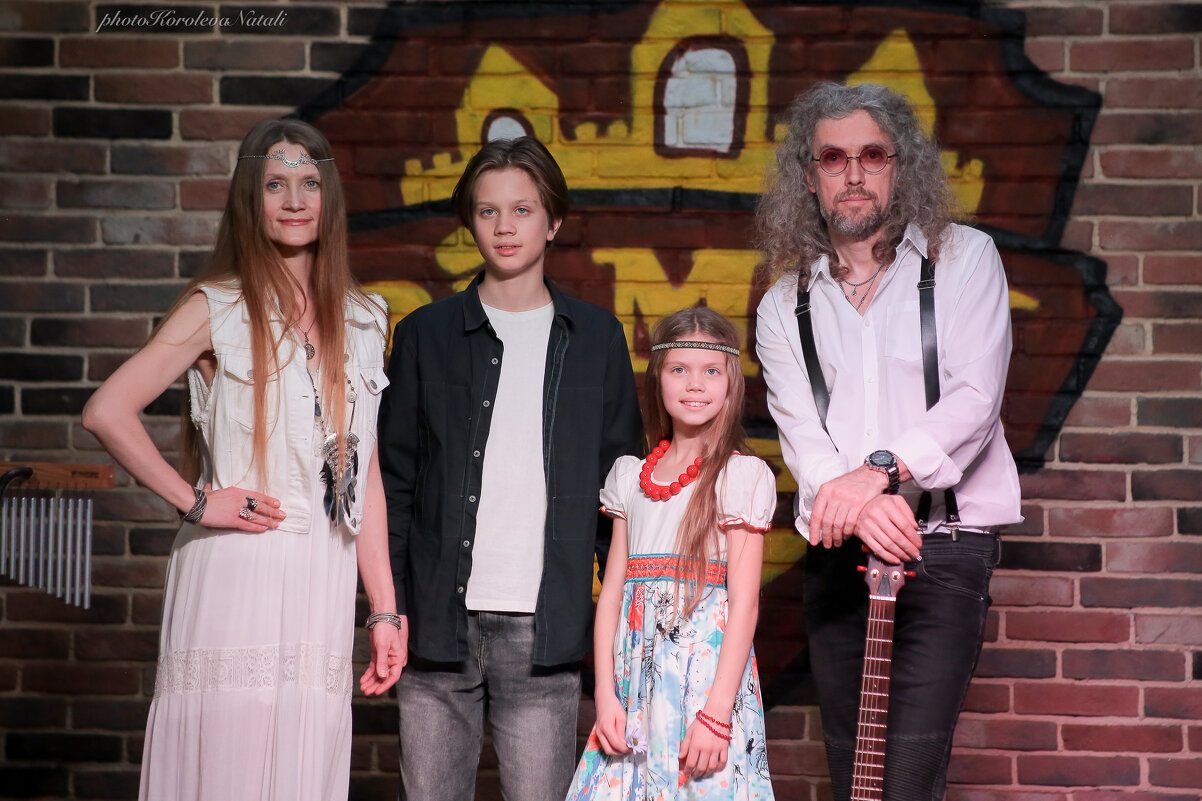 Солисты группы СолнцеЛуна - Натали Королева Солисты группы СолнцеЛуна - Натали Королева