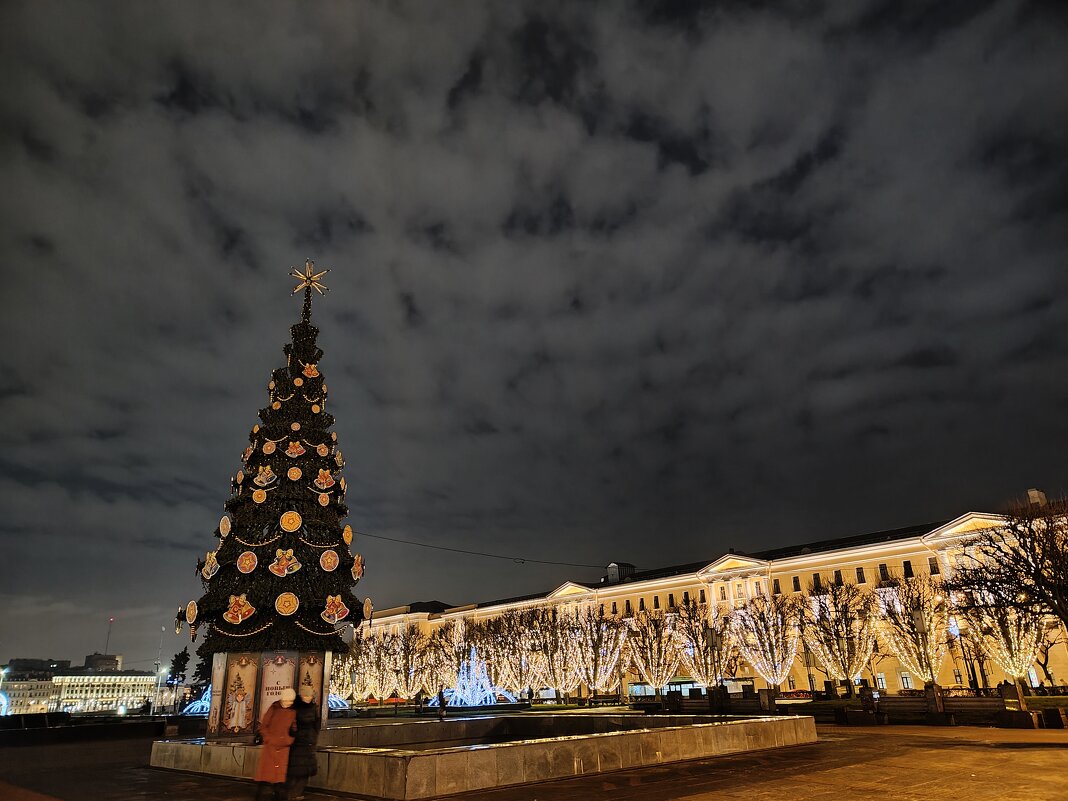 Вечер! Скоро праздник! - Андрей 