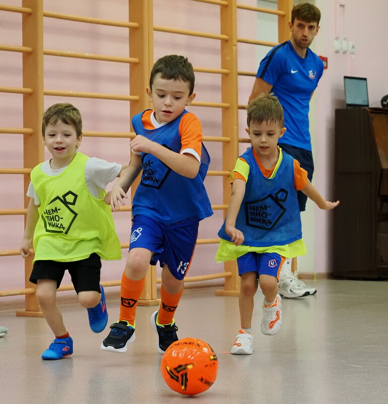 Детсадовский футбол - Евгений Седов