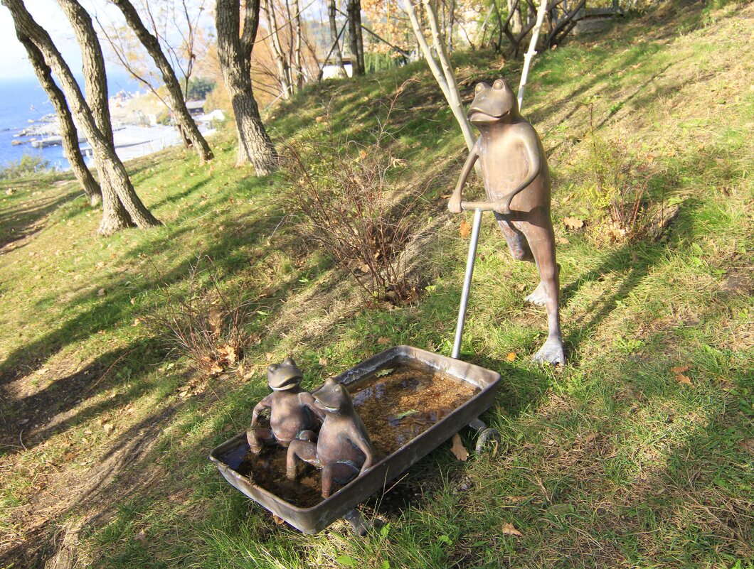 Лягушата в парке - Геннадий Валеев