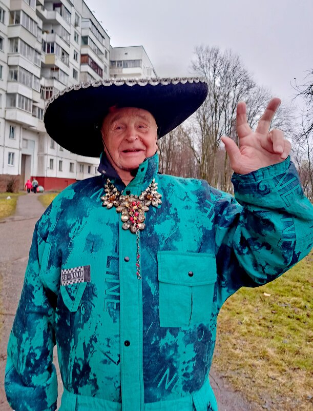 А в шляпе - гораздо теплее! - Vladimir Semenchukov