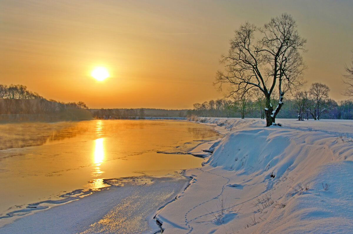Зимнее утро над Десной - Евгений Зимнее утро над Десной - Евгений