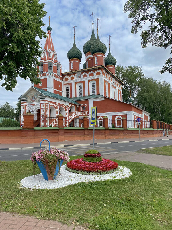 Ярославль. Церковь Михаила Архангела. - Людмила Гулина Ярославль. Церковь Михаила Архангела. - Людмила Гулина