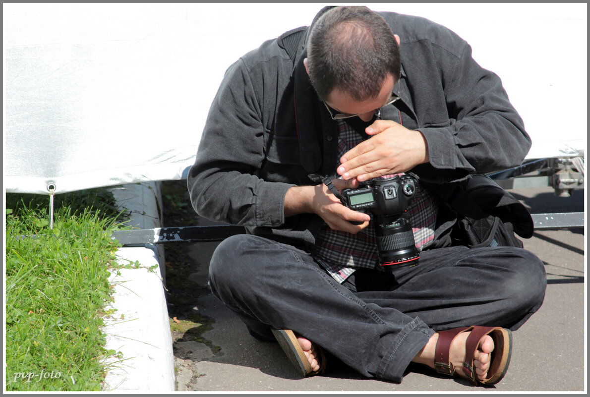 Смотрю, смотрю и ничего не вижу. - Владимир Попов