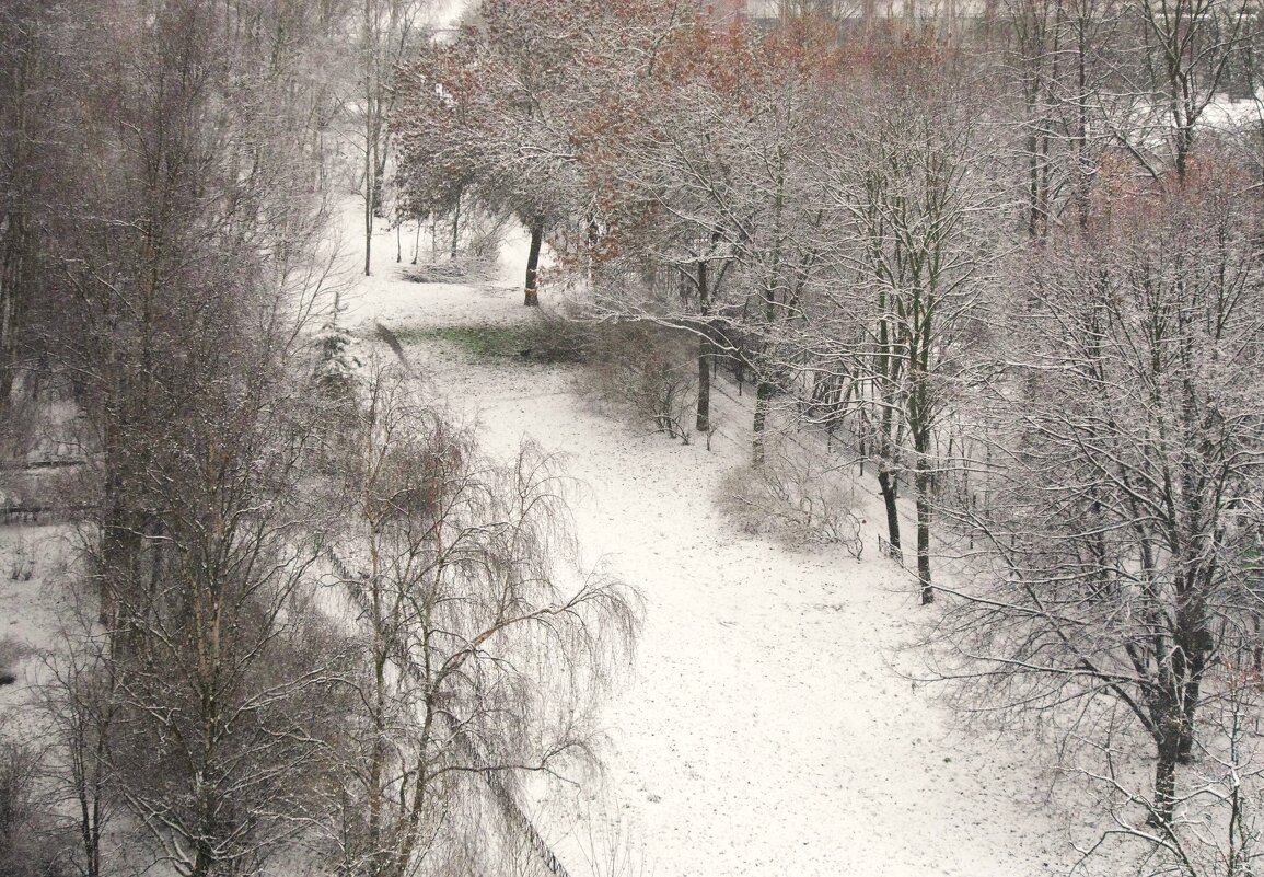 "А, у нас - дворе..." - Юрий Куликов