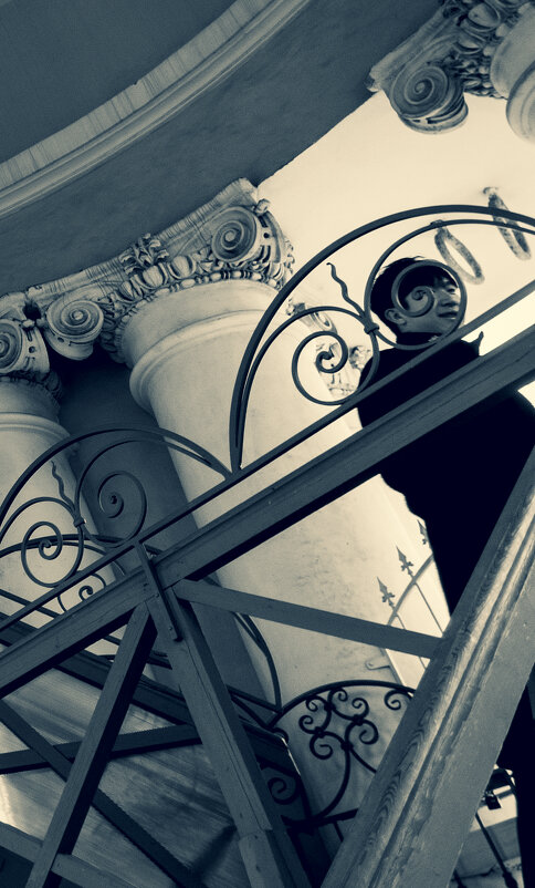 *** - Александр Русинов