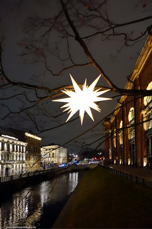 У Новой Голландии - Игорь Корф