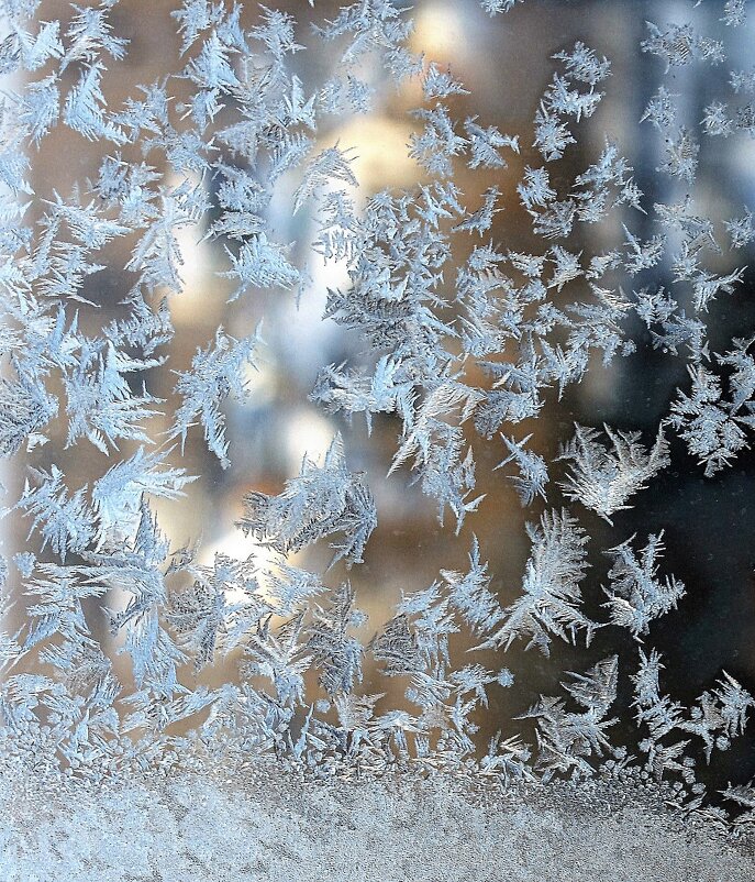 Мороз рисует на окне - Галина Нестратова