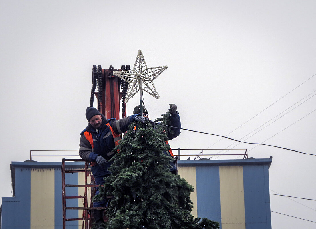 Макушка дело серьезное,звездное - Сергей Цветков Макушка дело серьезное,звездное - Сергей Цветков