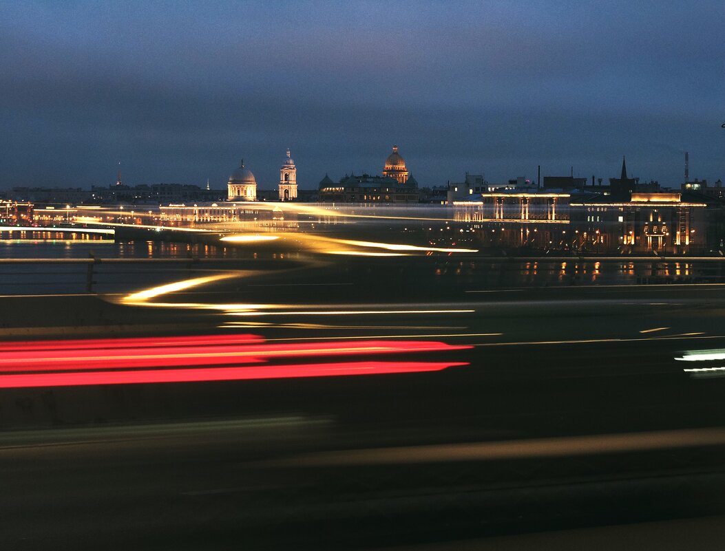 Васильевский остров с моста Бетанкура - Магомед . Васильевский остров с моста Бетанкура - Магомед .