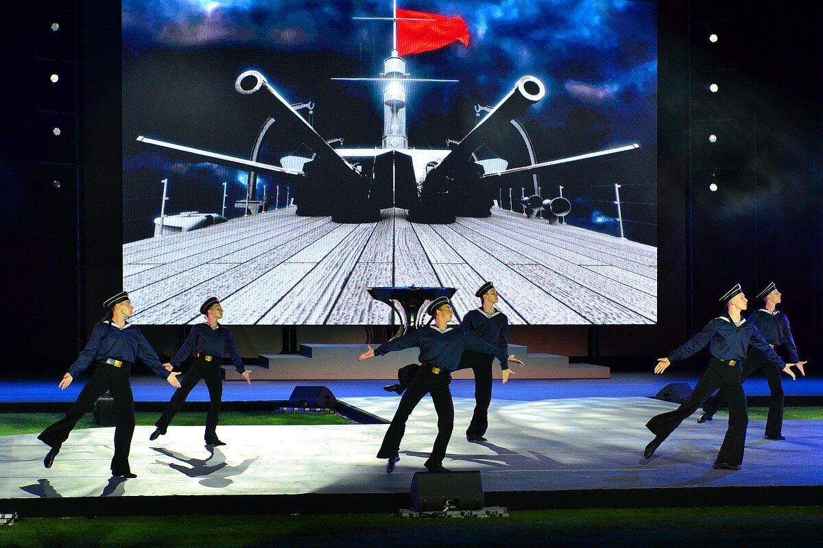 Выступление моряков на открытии фестиваля - Александр Рыжов Выступление моряков на открытии фестиваля - Александр Рыжов