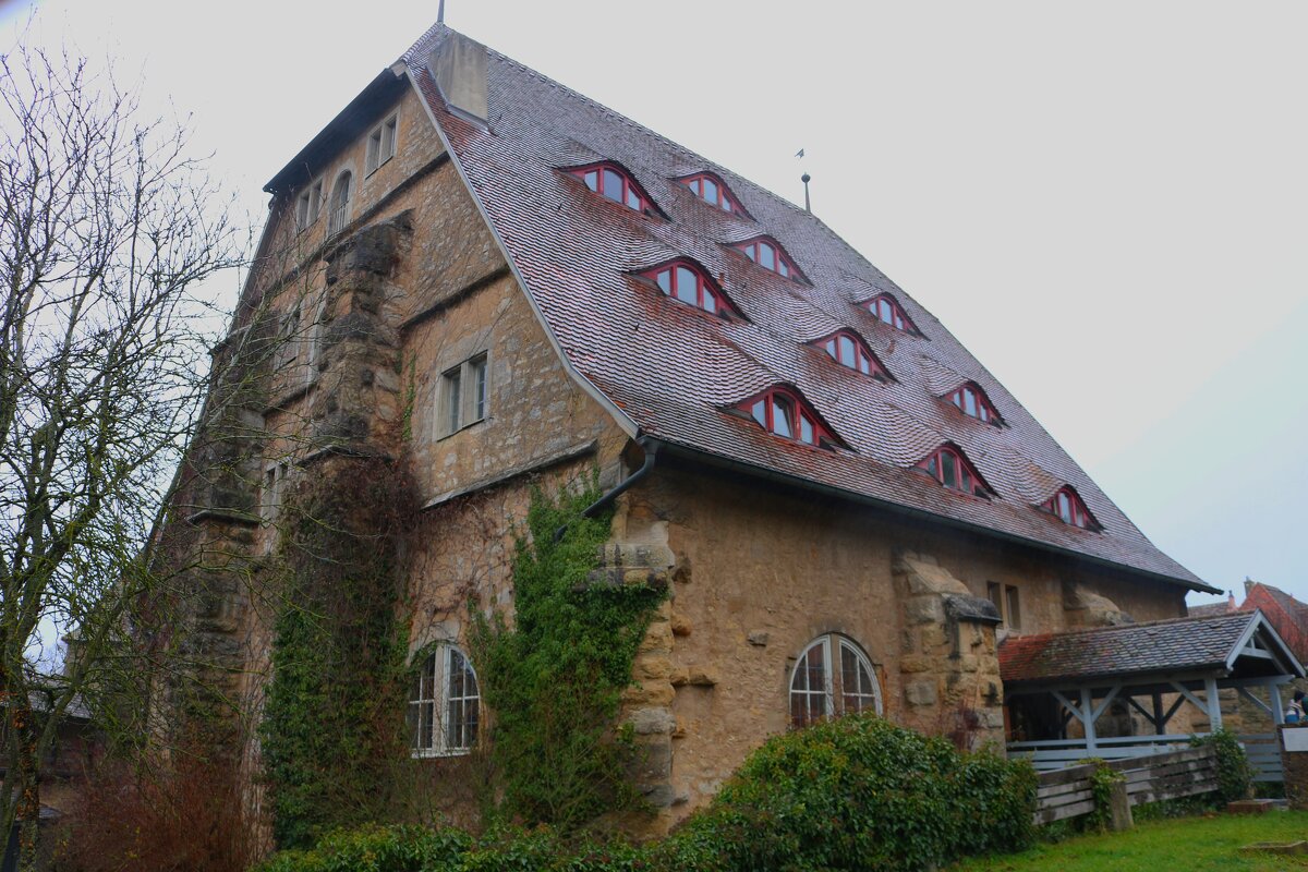 дом с "глазами" - Светлана Баталий дом с "глазами" - Светлана Баталий