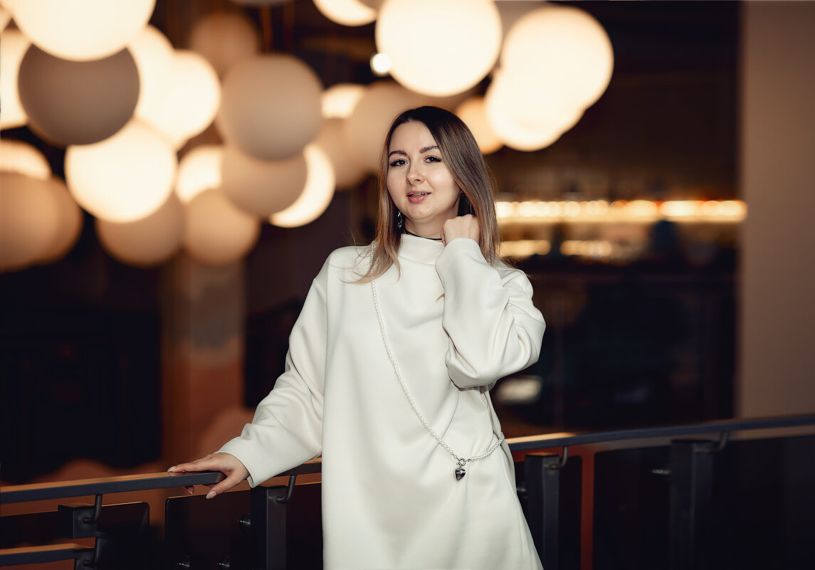 Анна - Лилия . Анна - Лилия .