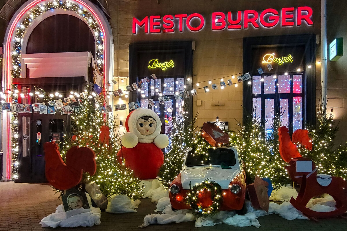 Гриль-бар MesTo на площади Ленина - Татьяна Машошина Гриль-бар MesTo на площади Ленина - Татьяна Машошина