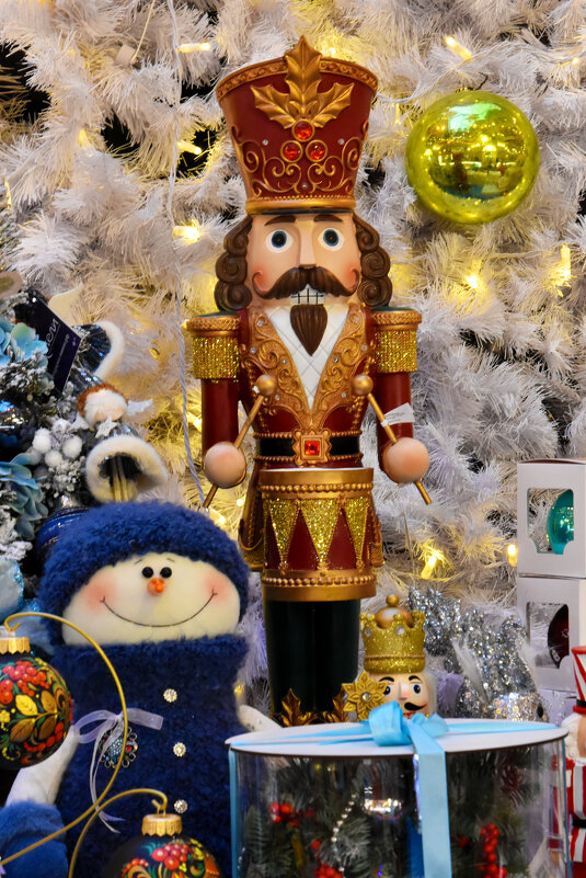 Предновогодняя Москва. ГУМ. - Наташа ***** Предновогодняя Москва. ГУМ. - Наташа *****