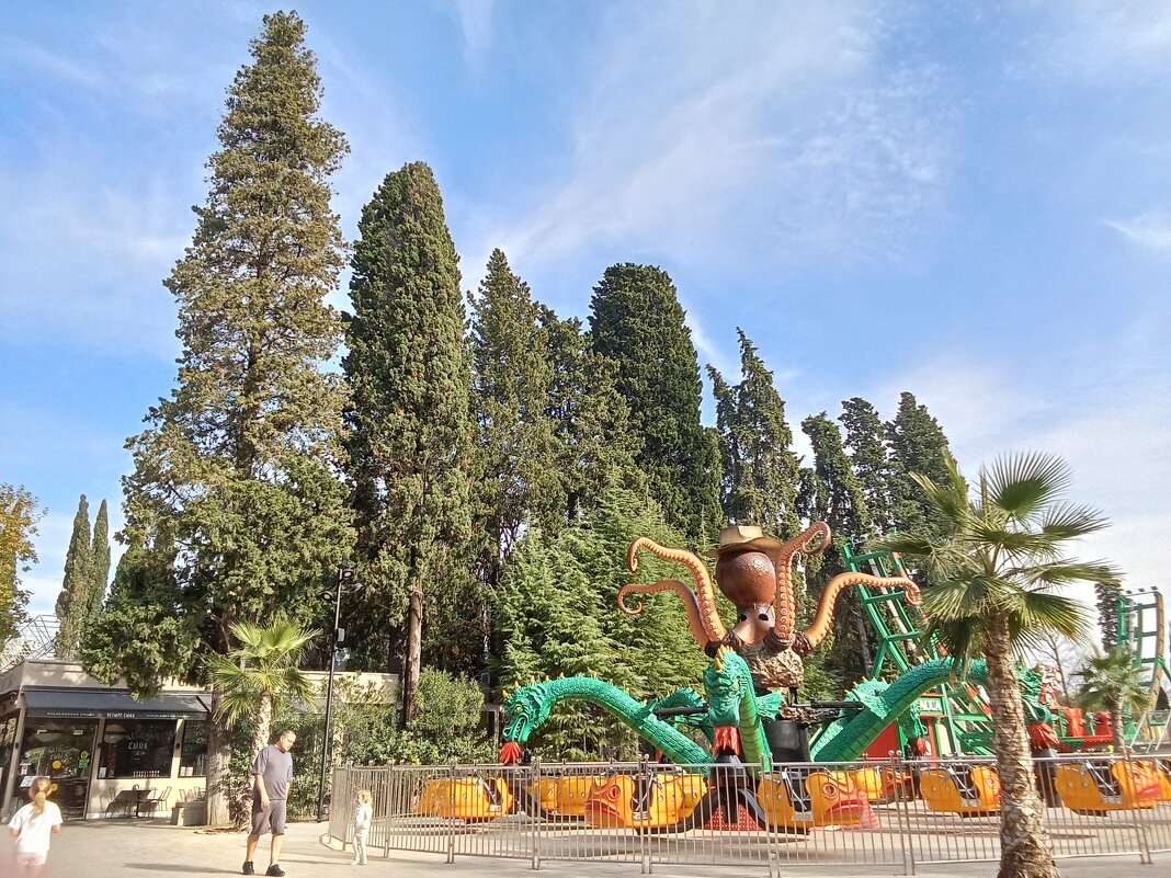 В парке Ривьера - Виктор 